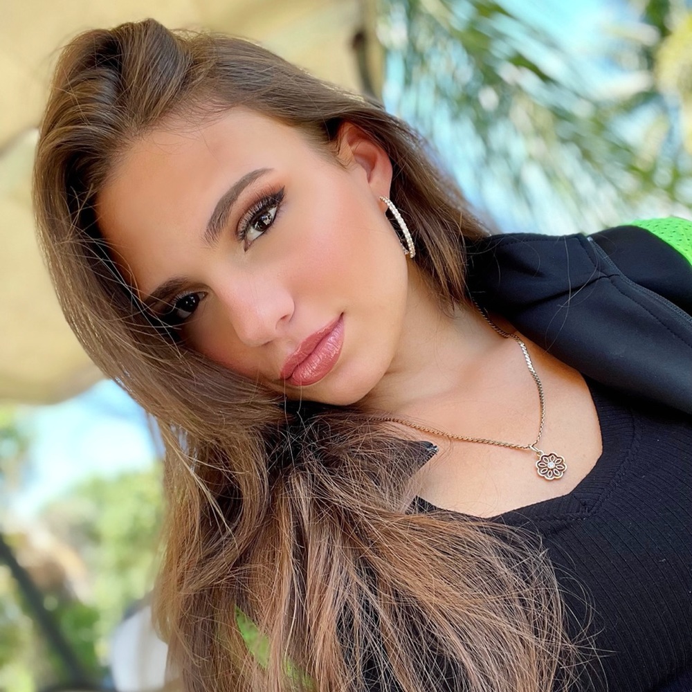 Meet your Posher, Kassidy